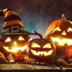 Meet your Posher, Carrie